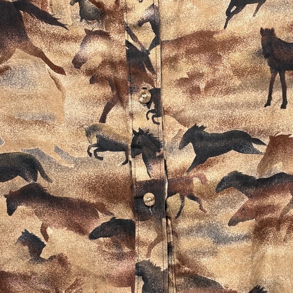 Women’s Vintage Size XL Long-Sleeve Brown Horse Print Button-Down Top Blouse - Picture 3 of 6